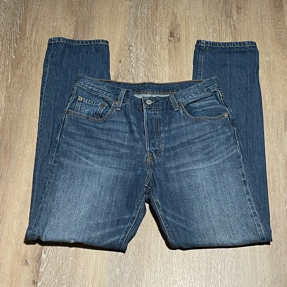 Levi's 505 Regular Fit Jeans Mens W28 L32 Medium Wash Denim‎ Distressed Ripped